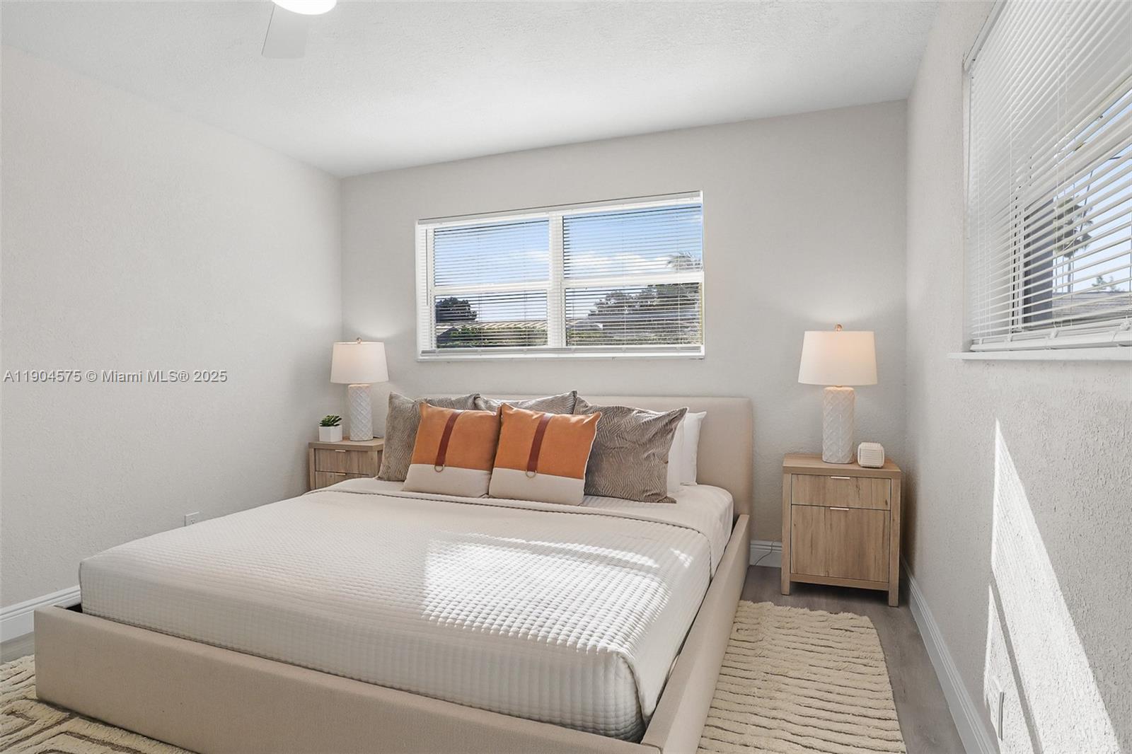 FLEETWOOD MANOR - Residential