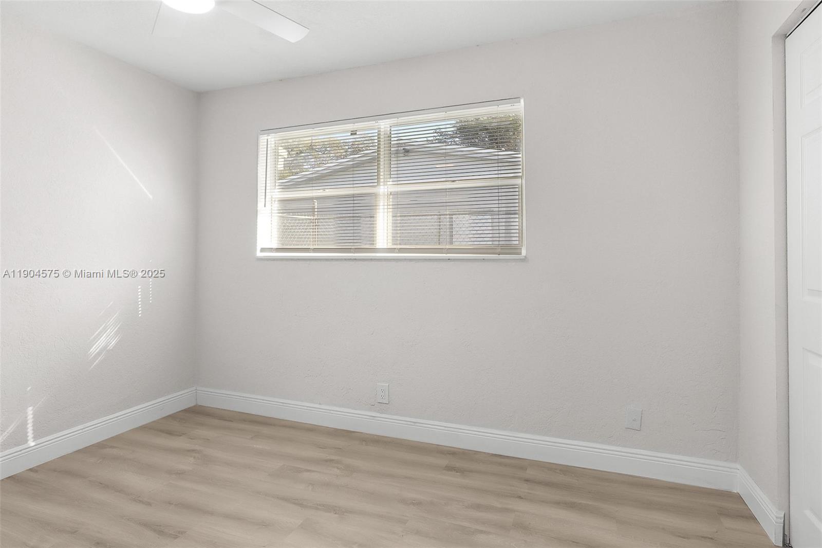 FLEETWOOD MANOR - Residential