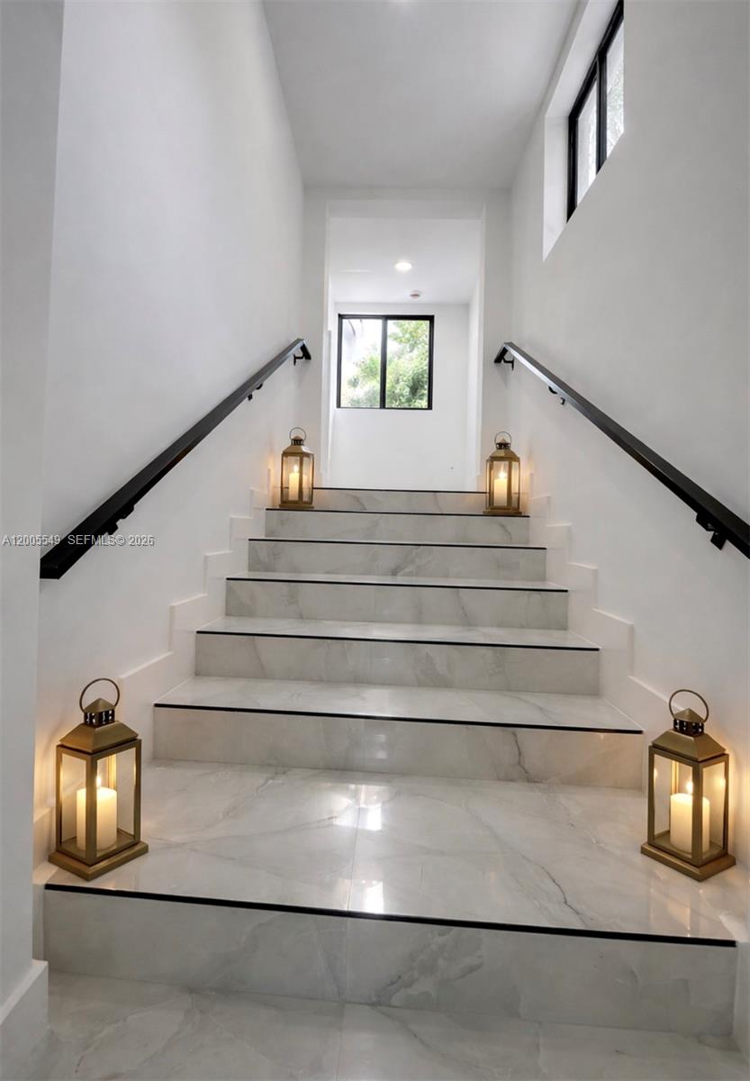 FULFORD HEIGHTS - Residential