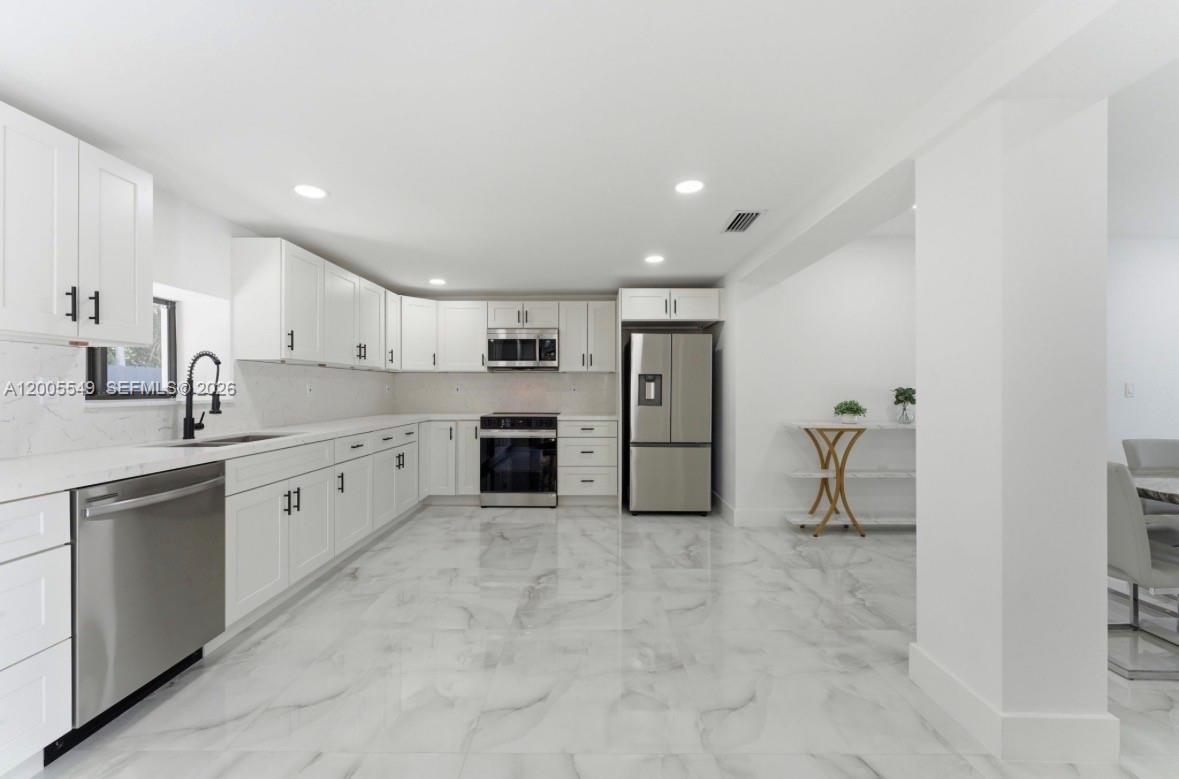 FULFORD HEIGHTS - Residential