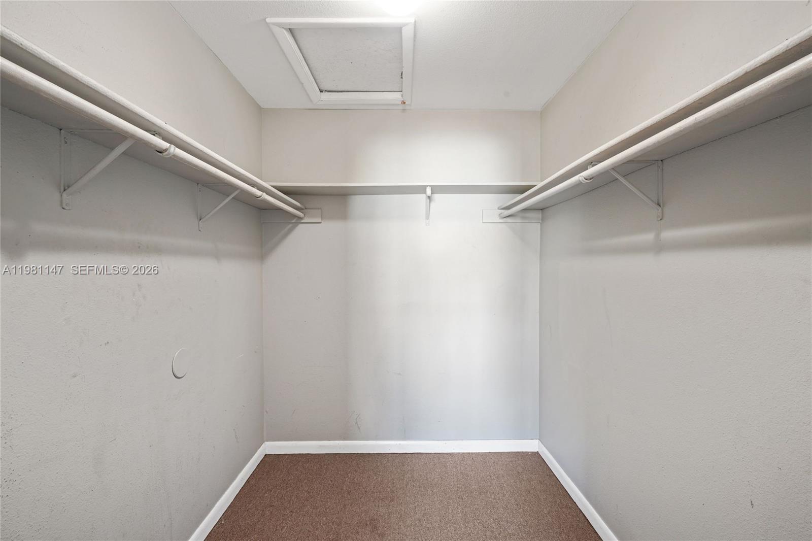 PRESERVE AT AVERY LAKES - Residential