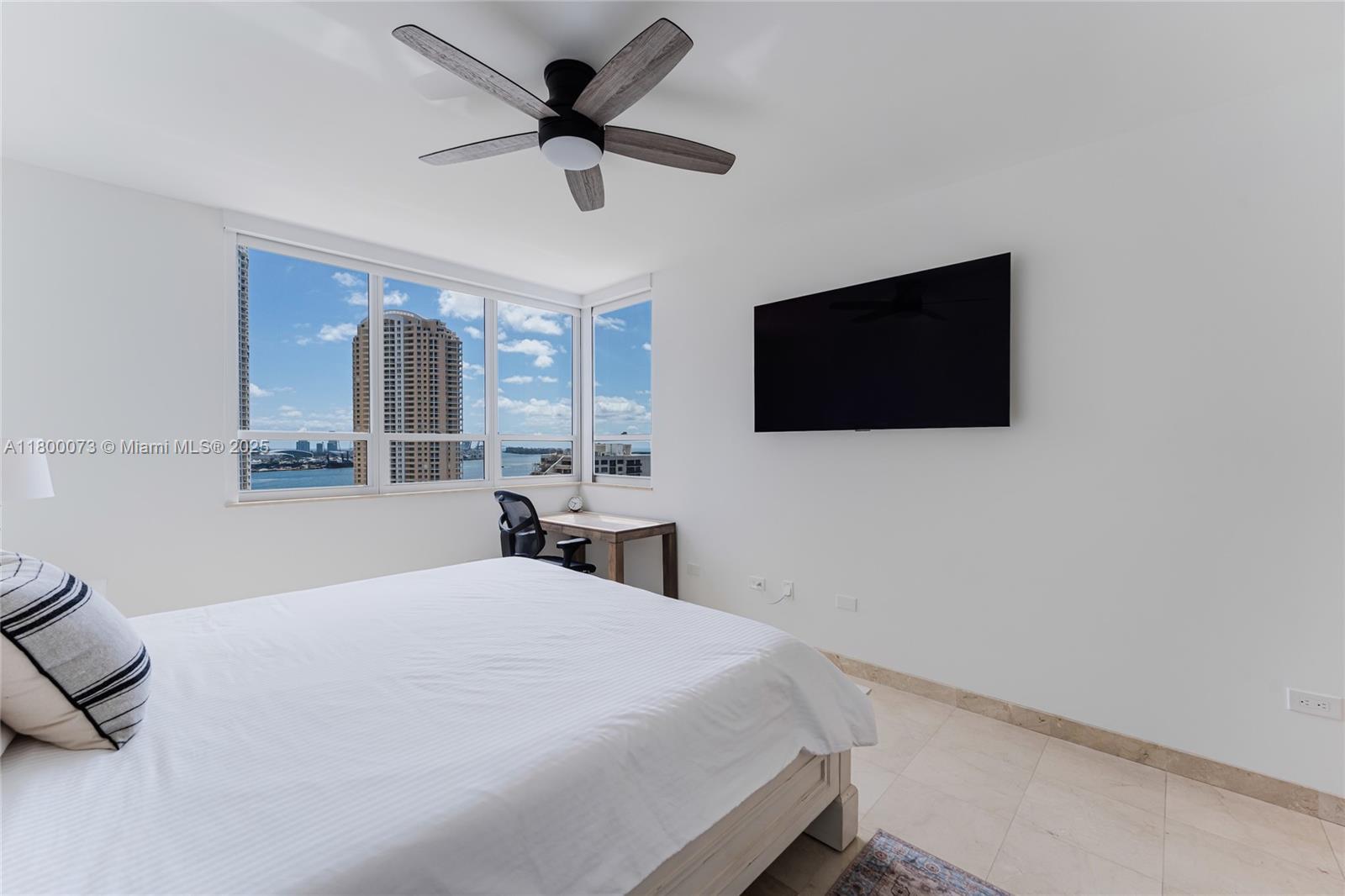 COURTS BRICKELL KEY CONDO - Residential
