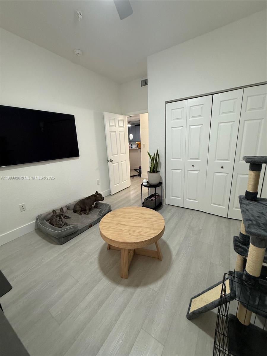 ROYAL RIVER CONDO - Residential Lease