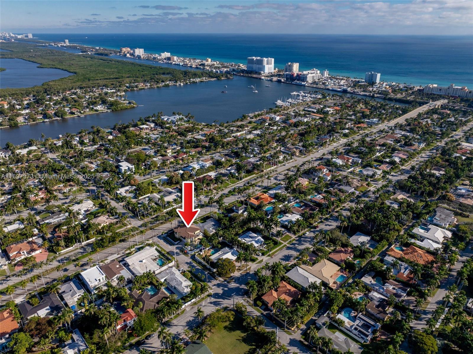 HOLLYWOOD LAKES SECTION - Residential