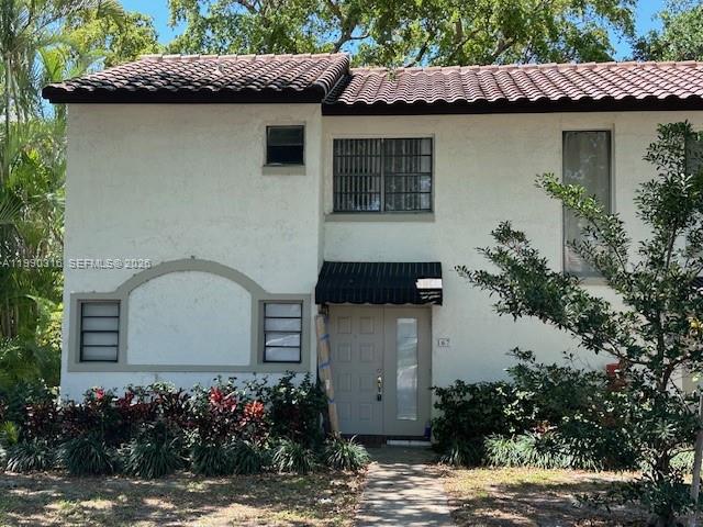 SUNFLOWER CONDO - Residential Lease