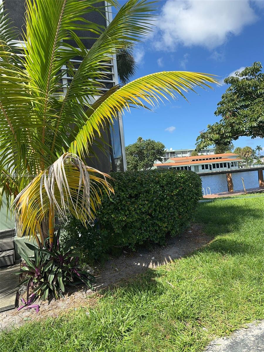 WATERGATE CONDOMINIUM NO - Residential