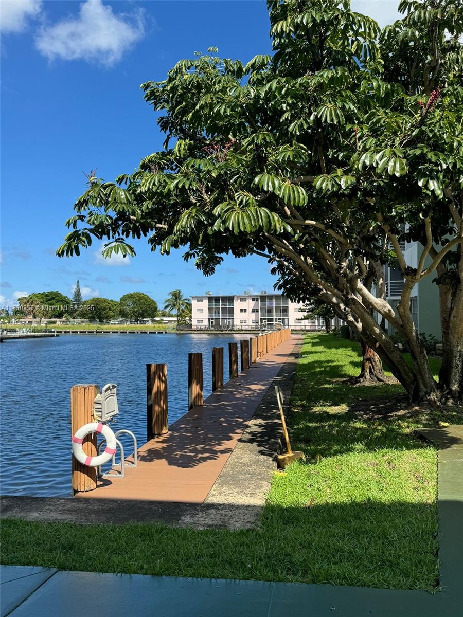 WATERGATE CONDOMINIUM NO - Residential