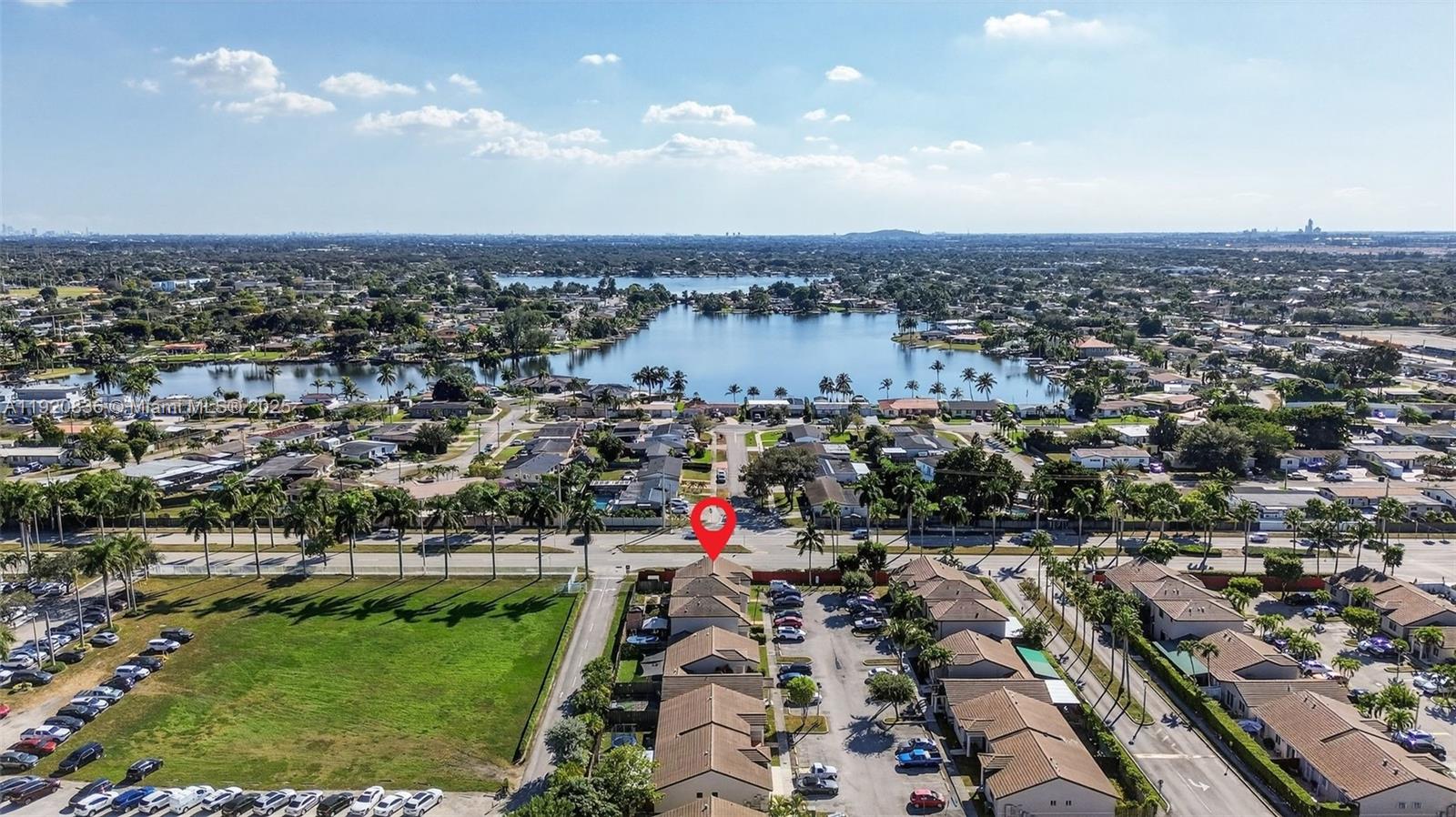 IBIS VILLA AT MIAMI GARDE - Residential