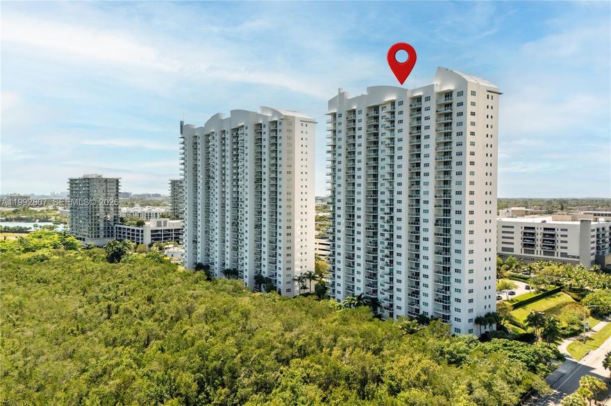 High floor apartment with amazing ocean view.  LARGE OPEN BALCONY WITH INCREDIBLE VIEWS, NEW POOL |NEW GYM, NEW TENNIS COURT AND NEW KIDS PLAYGROUND LARGE 3 BEDROOM 3 BATH CONDO . OPEN FLOOR PLAN. GRANITE counters , NEW STAINLESS STEEL APPLIANCES, DISHWASHER, COOKTOP, NEW BOSH AC,W/D MARBLE floors IN ENTRY WAY KITCHEN. LARGE MASTER BEDROOM AND BATH WITH JACUZZI WALK IN CLOSETS. SECOND BEDROOM HAS PRIVATE FULL BATH. BUILDING LOCATED ACROSS THE STREET FROM COSTCO AND MINUTES AWAY from  FIU University and BEACH.