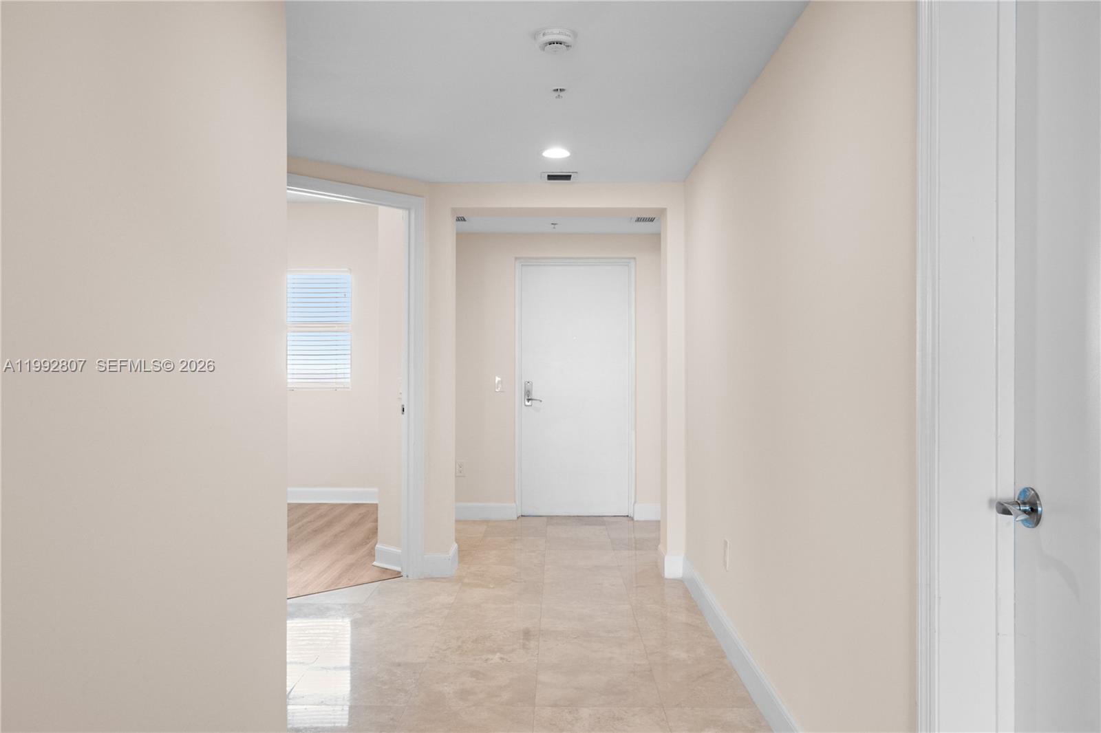 THE OAKS I CONDO - Residential