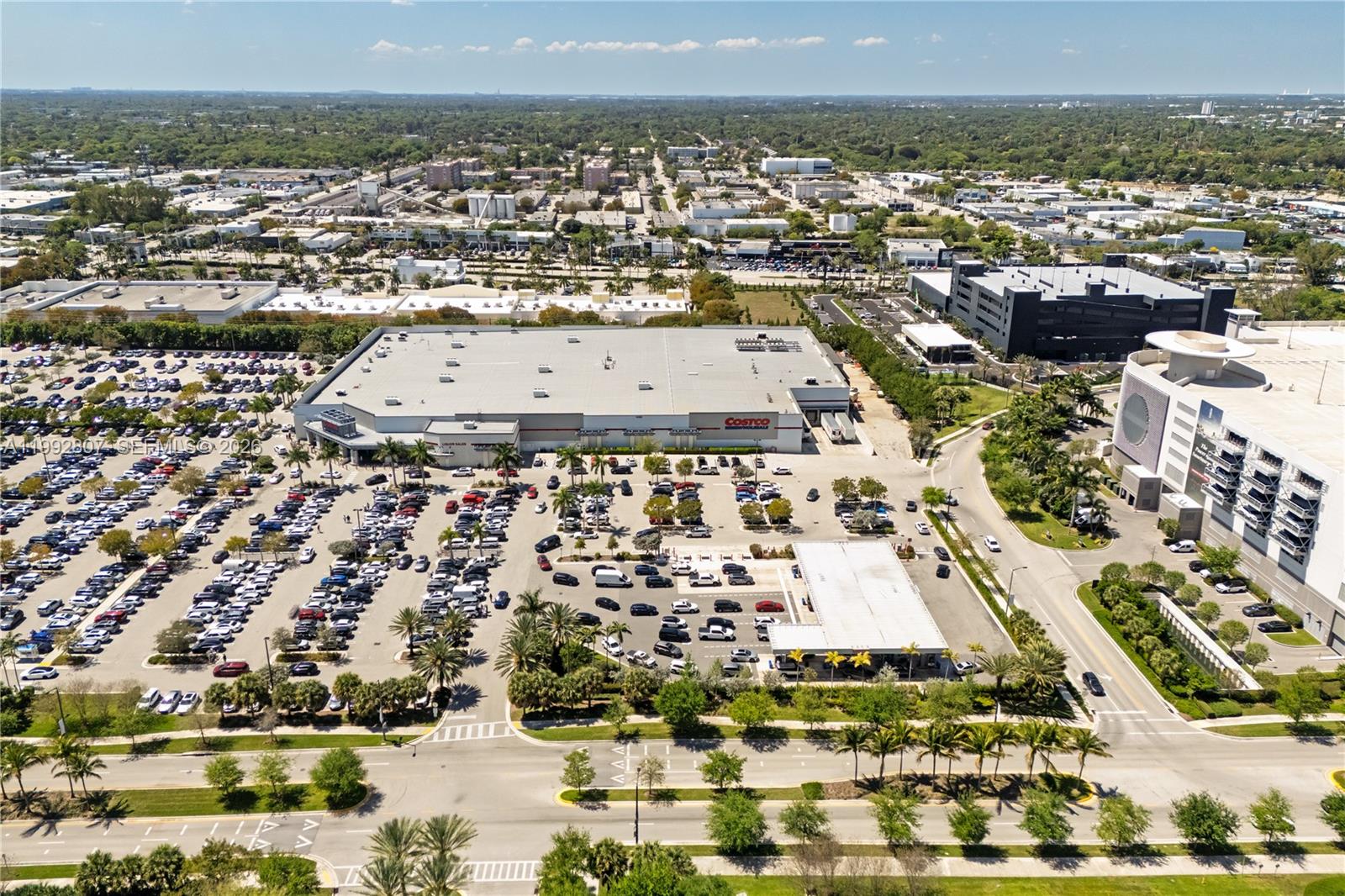 THE OAKS I CONDO - Residential