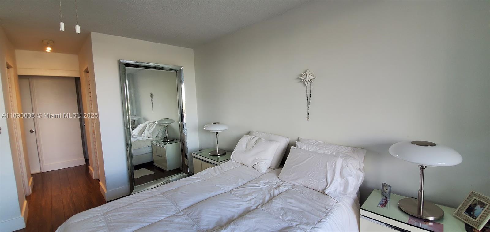 BUCKLEY TOWERS CONDO - EA - Residential