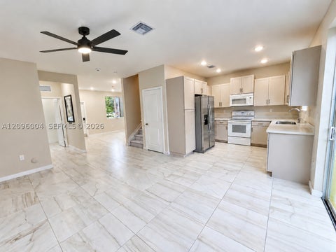 Photo of 2419 SE 11th St, Homestead, FL 33035 (MLS # A12096004)