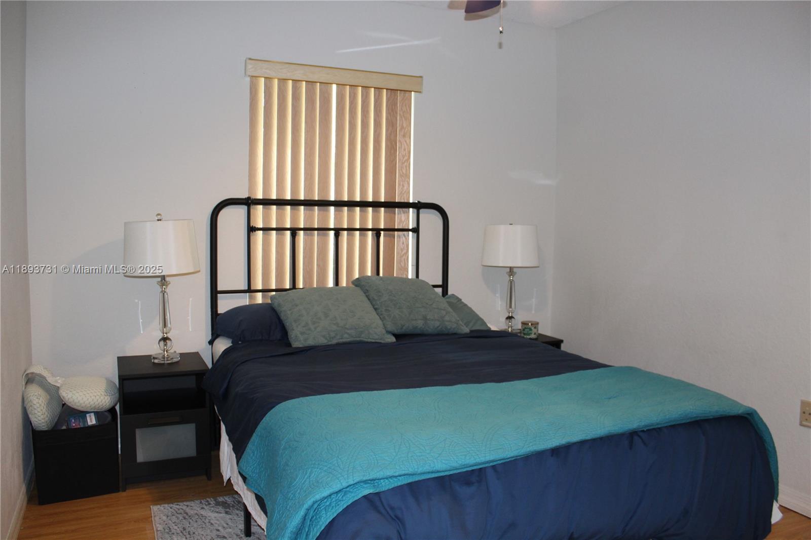 SAPPHIRE SHORES-SAPPHIRE - Residential Lease