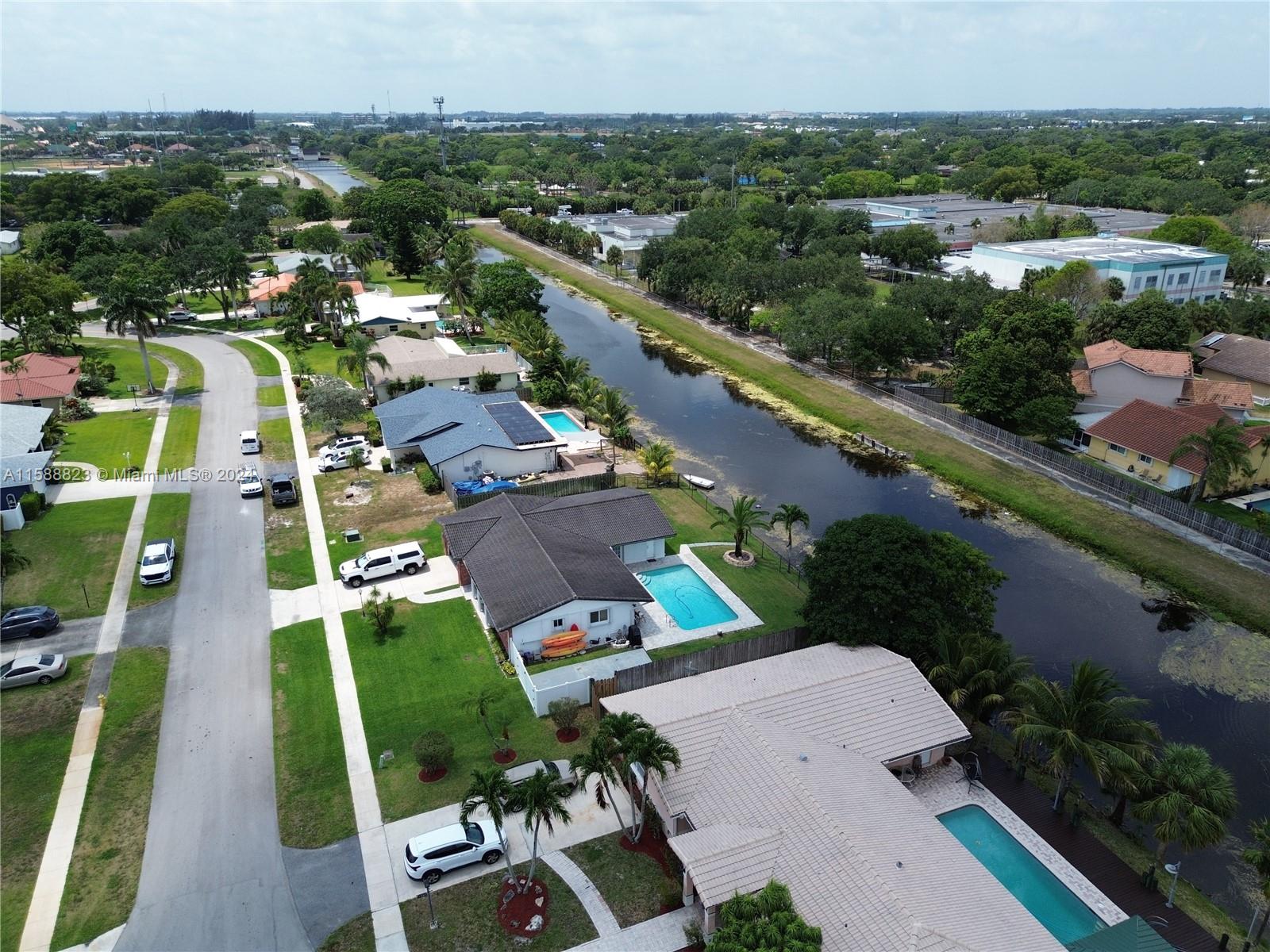 WATERWAY ESTATES SEC THRE - Residential