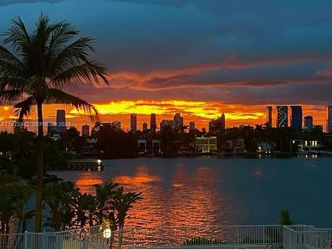 1 Century Ln 310 Miami Beach FL 33139