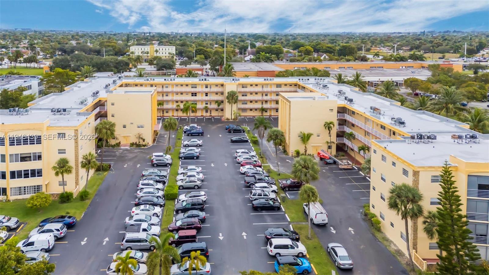 TOPAZ SOUTH CONDO - Residential