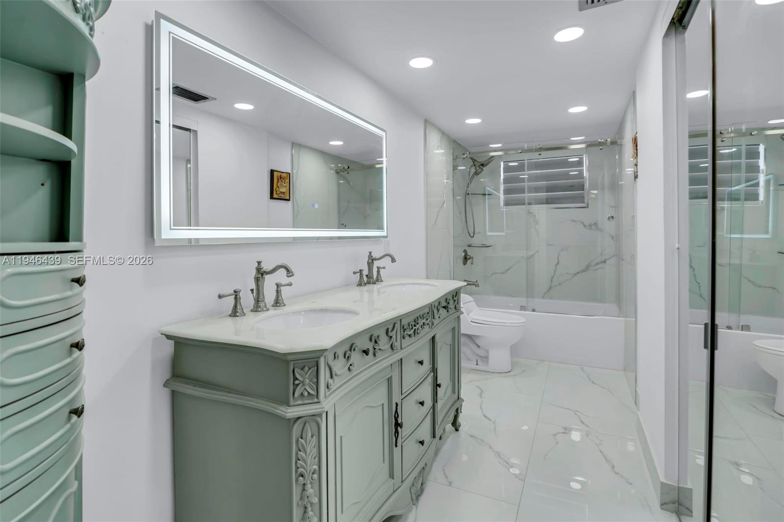 TOPAZ SOUTH CONDO - Residential