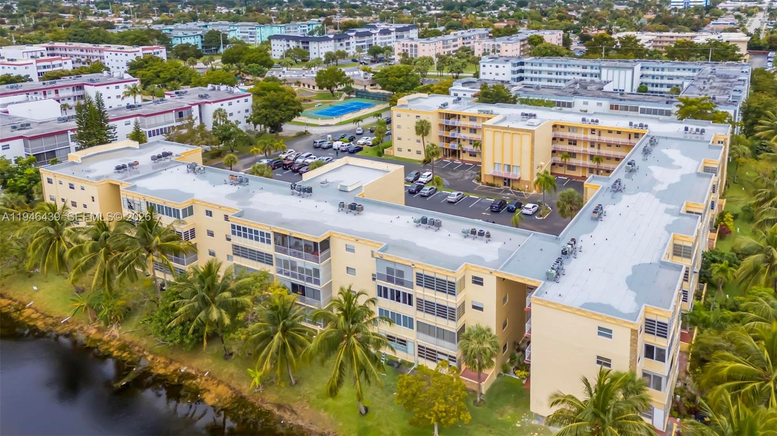 TOPAZ SOUTH CONDO - Residential