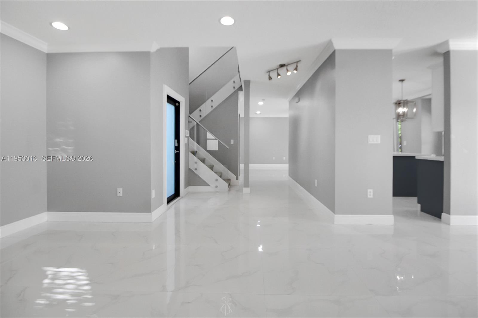 PELICAN BAY AT OLD CUTLER - Residential