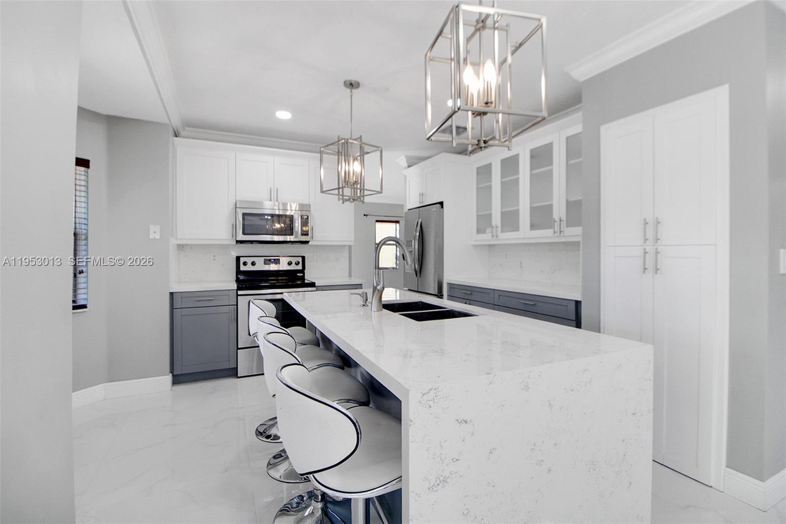 PELICAN BAY AT OLD CUTLER - Residential