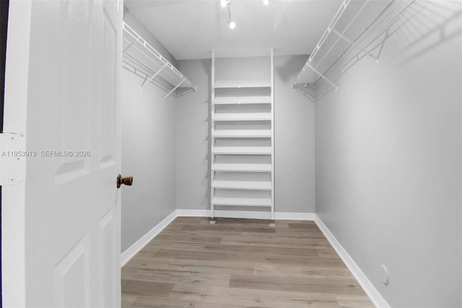 PELICAN BAY AT OLD CUTLER - Residential