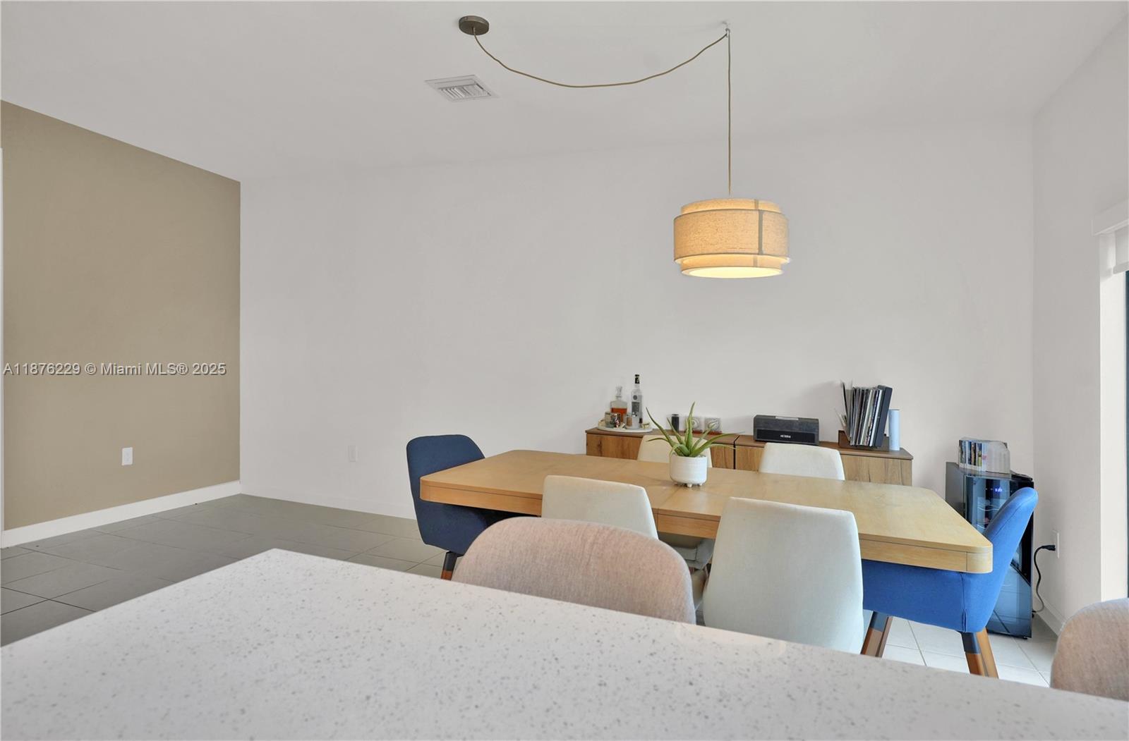 VIA VENTURA NEIGHBORHOOD - Residential