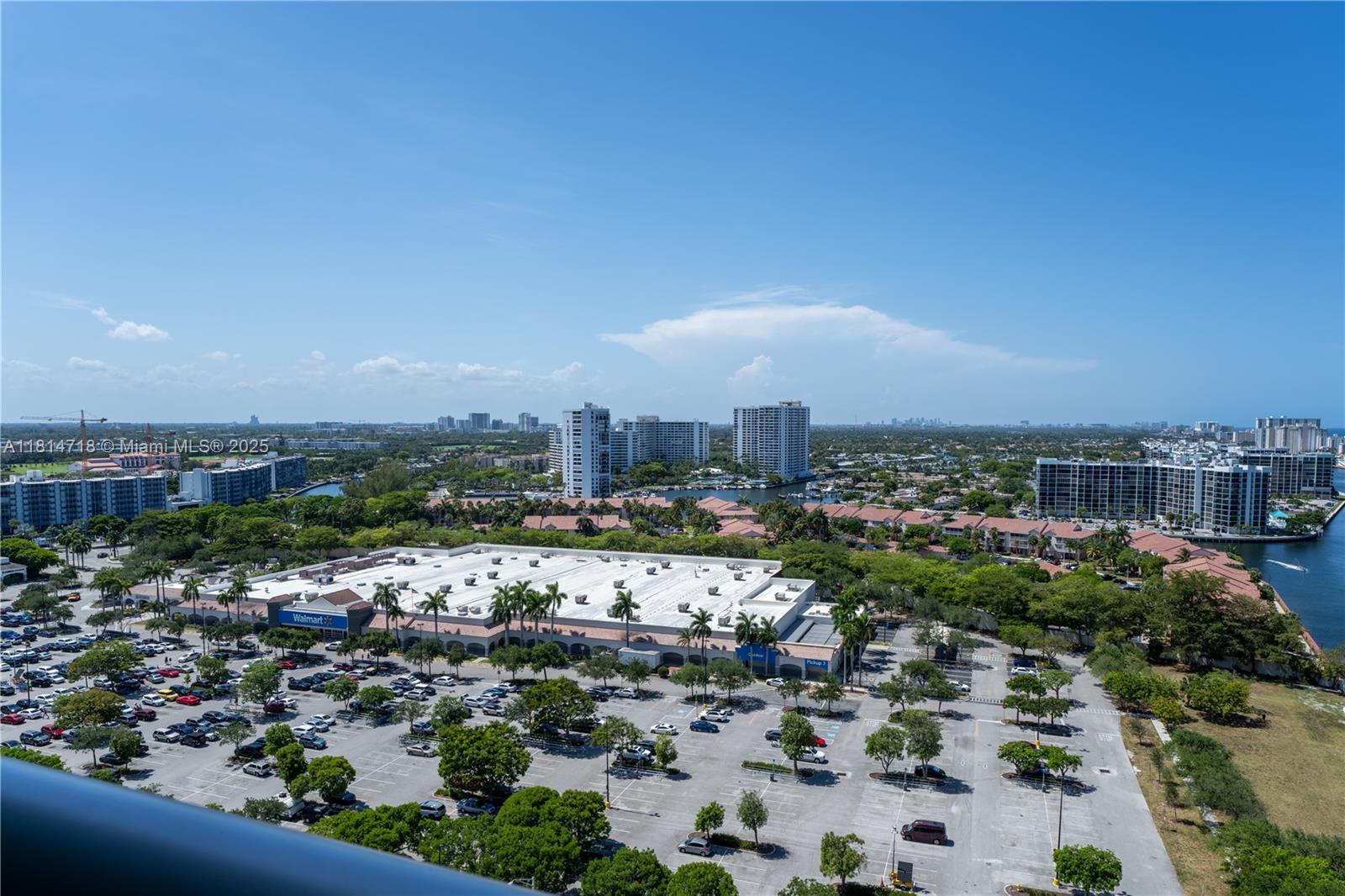 BEACHWALK CONDOMINIUM - Residential