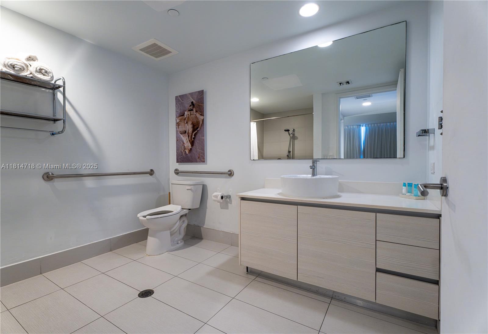 BEACHWALK CONDOMINIUM - Residential