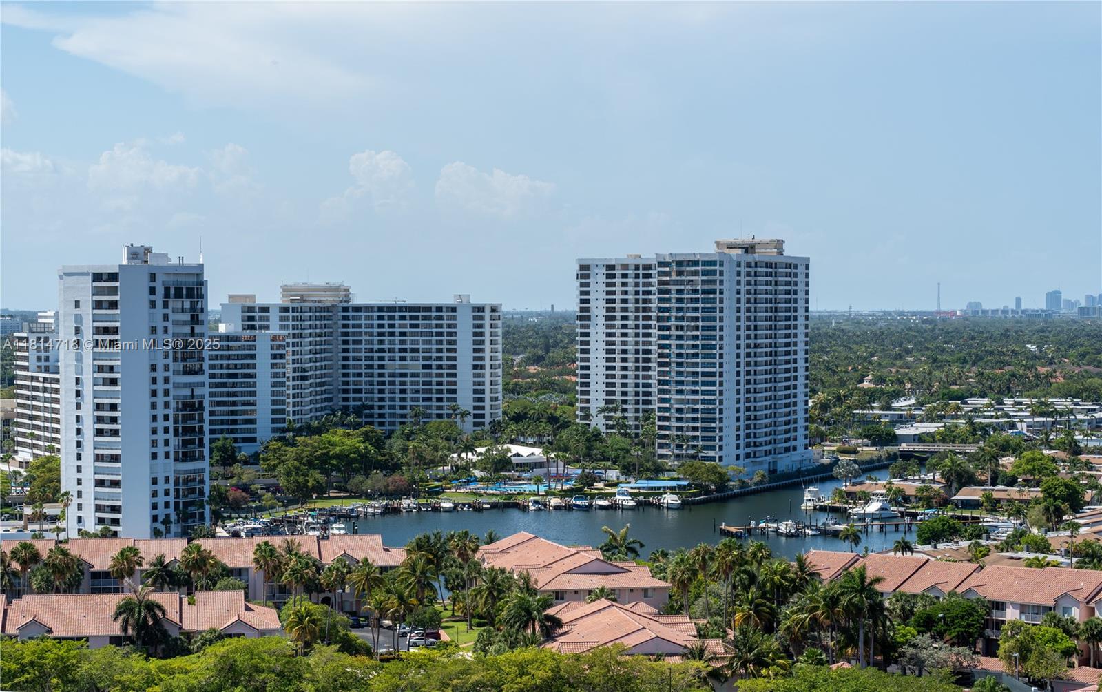BEACHWALK CONDOMINIUM - Residential