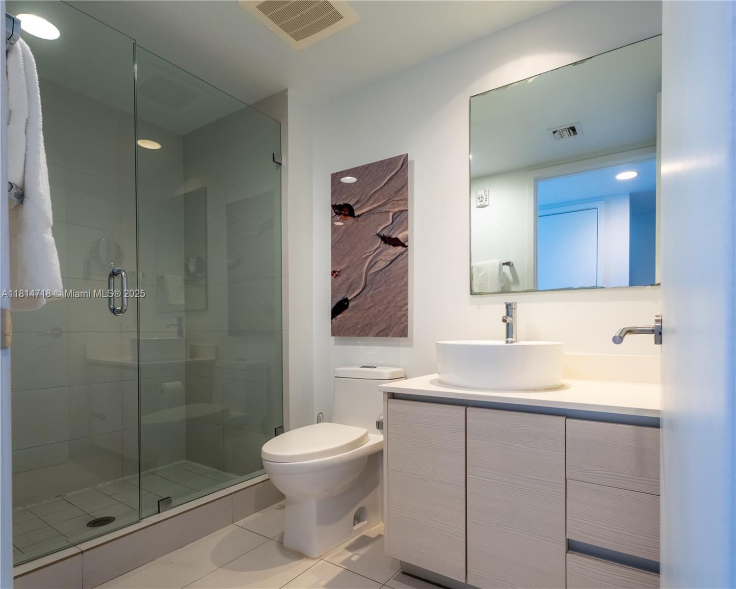 BEACHWALK CONDOMINIUM - Residential