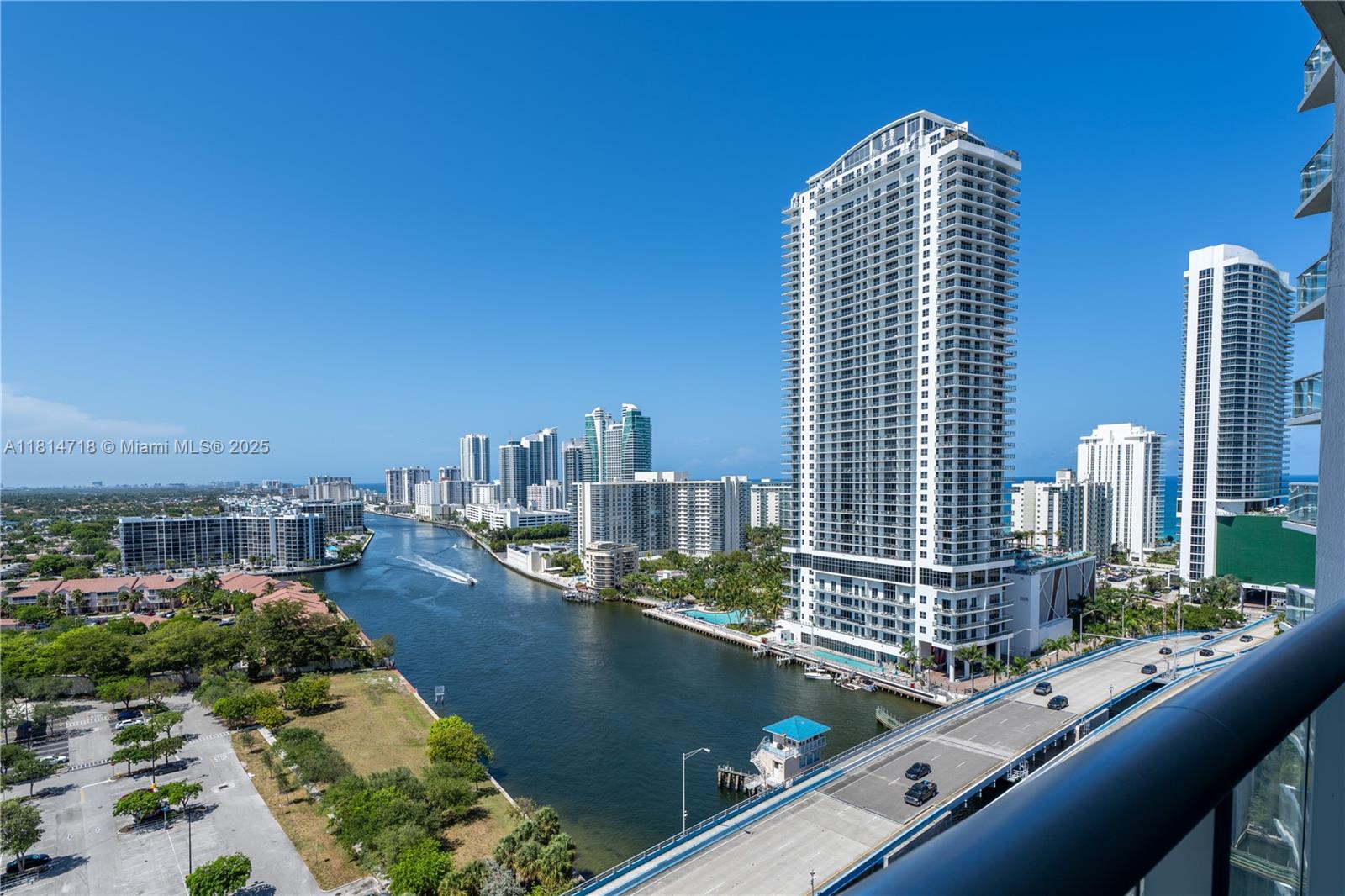 BEACHWALK CONDOMINIUM - Residential