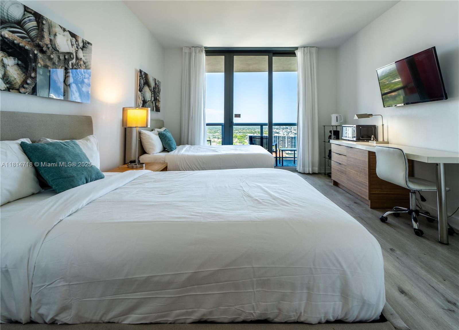 BEACHWALK CONDOMINIUM - Residential