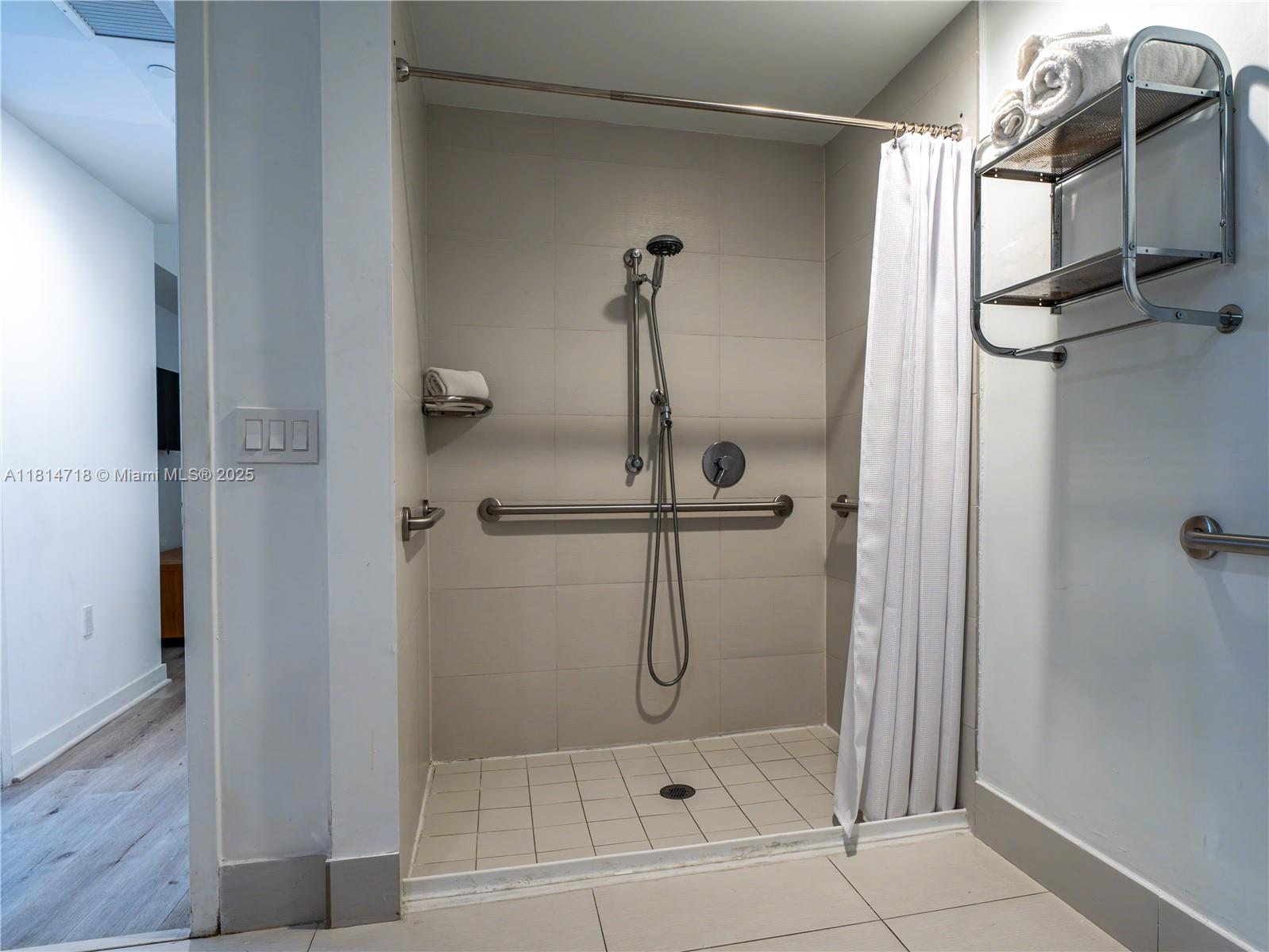 BEACHWALK CONDOMINIUM - Residential