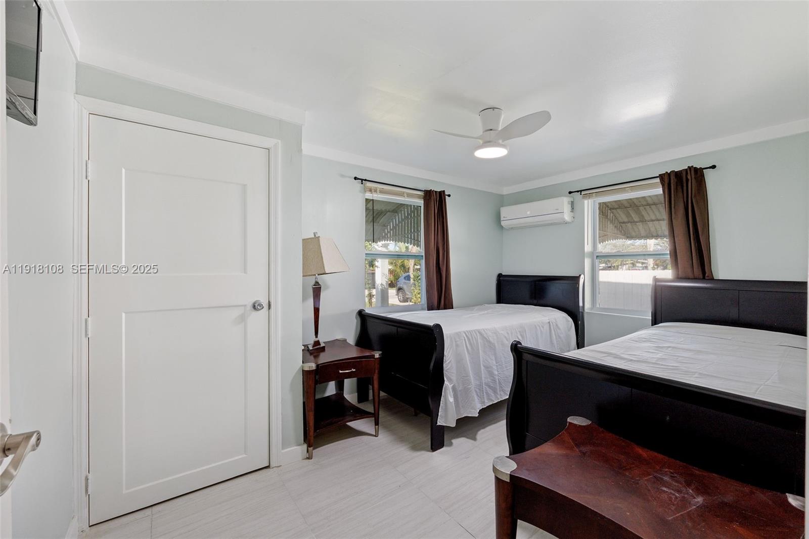 CHULA VISTA - Residential