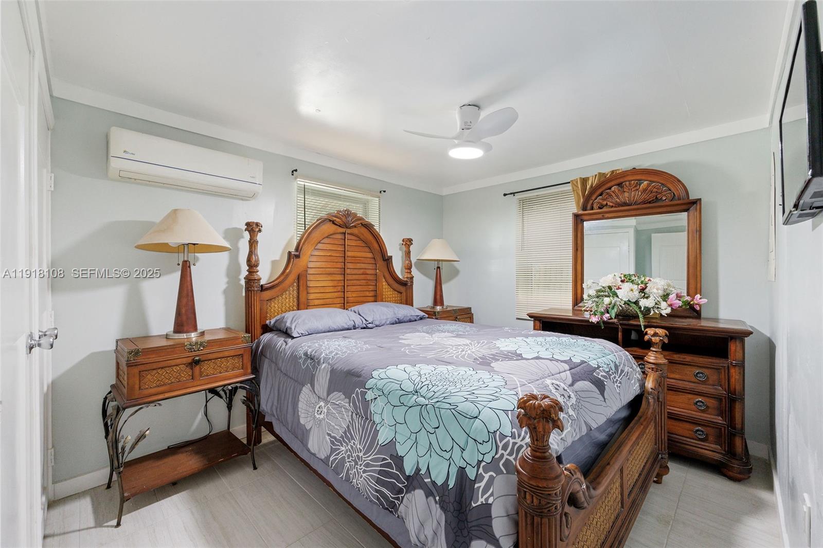 CHULA VISTA - Residential