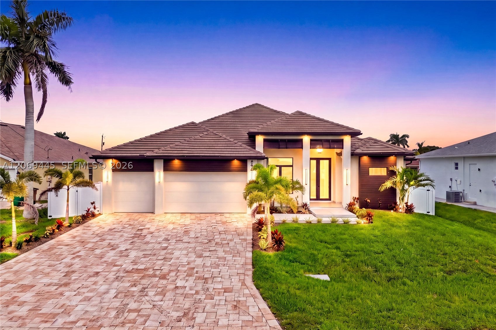 114 SW 36th Pl
