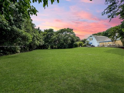 A home in Davie