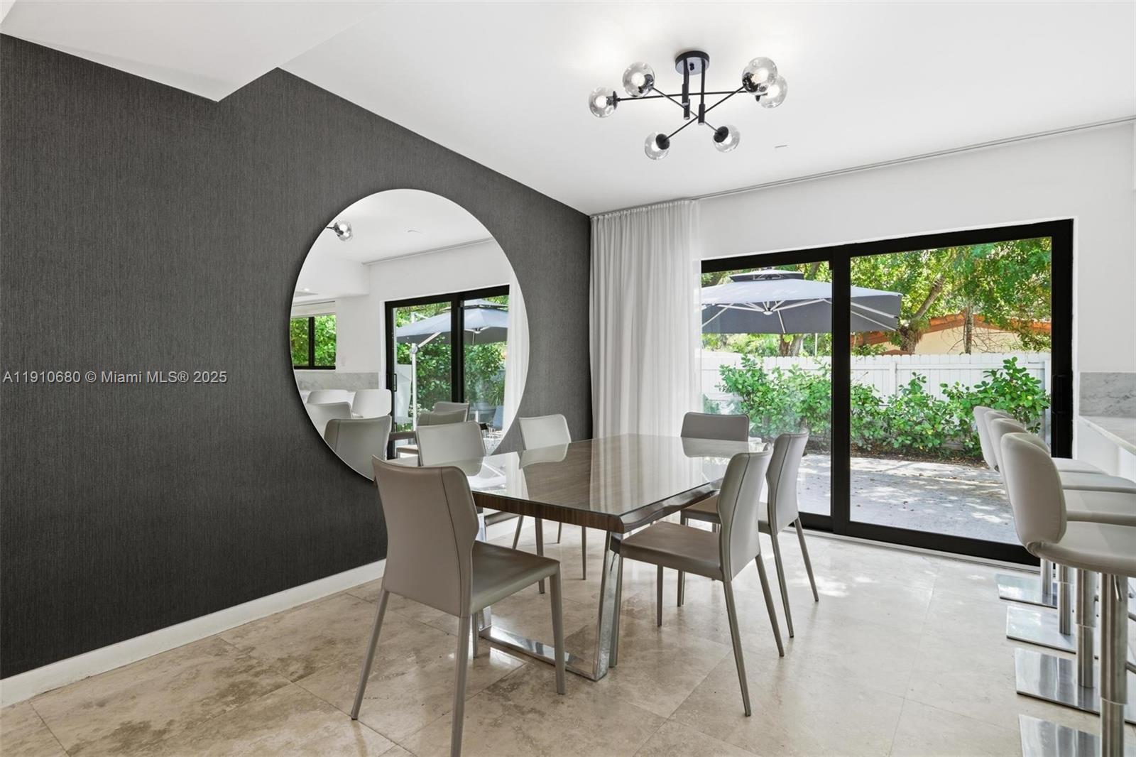 SKY LAKE - Residential Lease