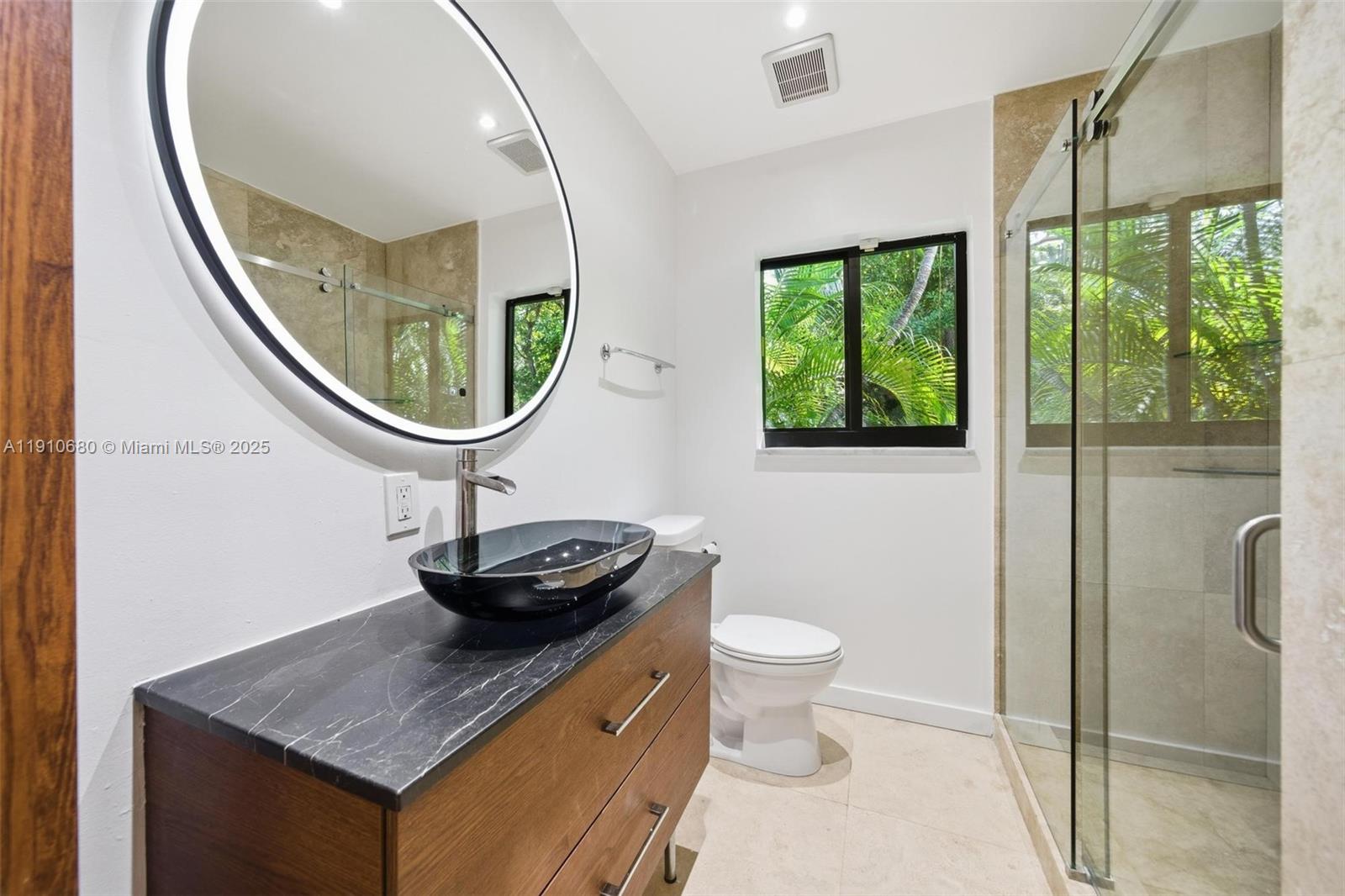 SKY LAKE - Residential Lease