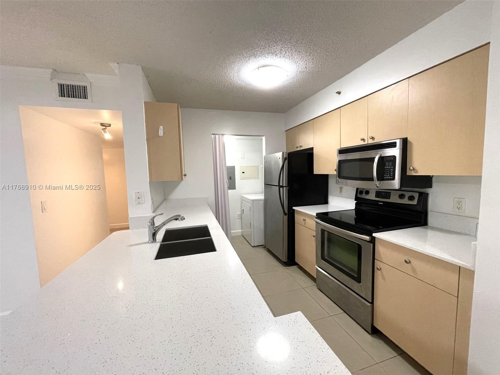 Rental Property at 2451 Centergate Dr 107, Miramar, Broward County, Florida - Bedrooms: 2 
Bathrooms: 1  - $2,350 MO.