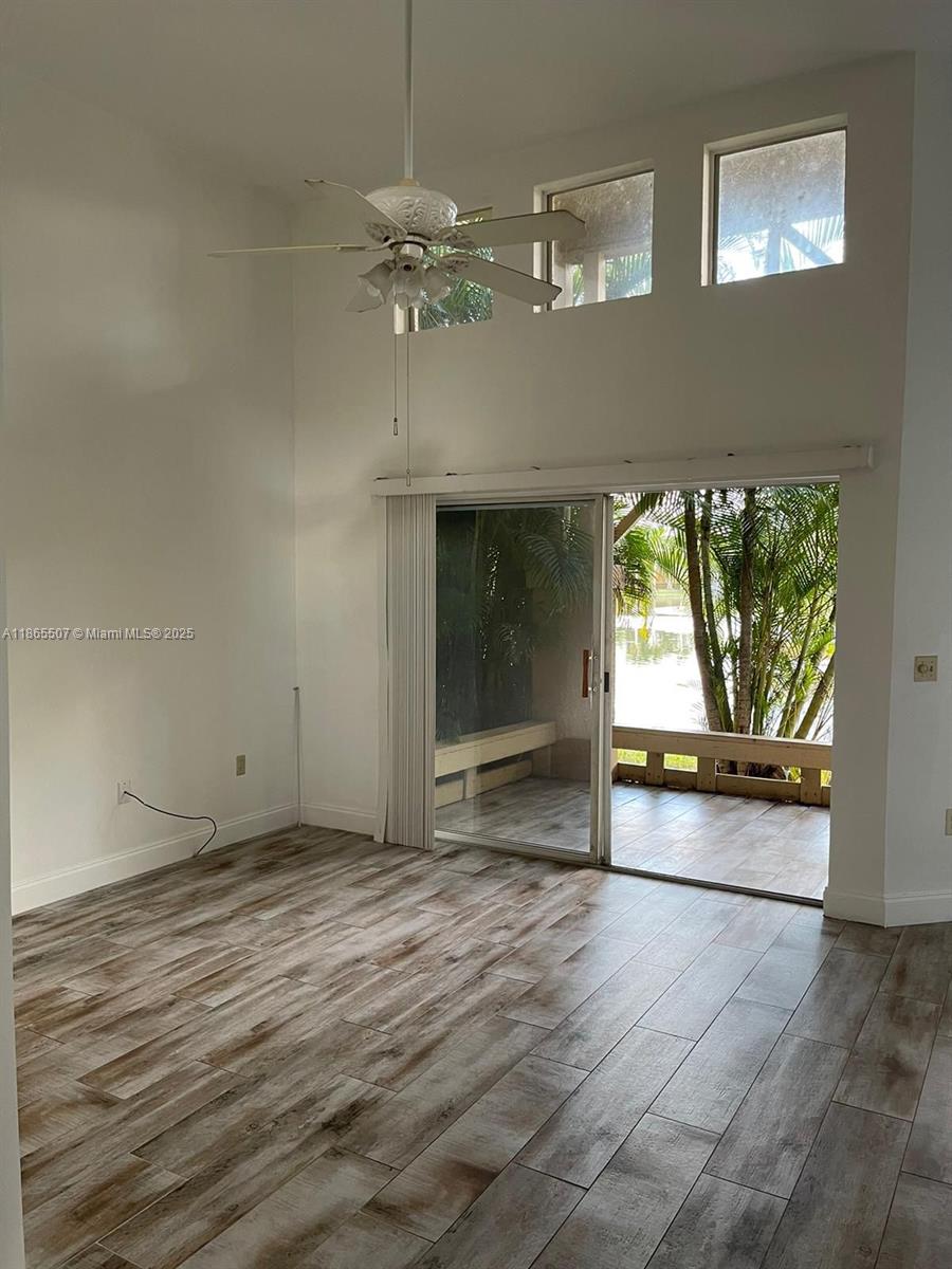 PALM LAKE CONDO - Residential Lease