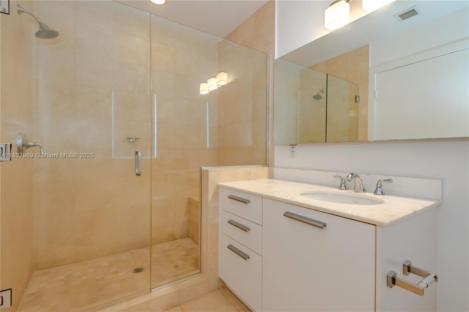 1060 BRICKELL CONDO - Residential Lease