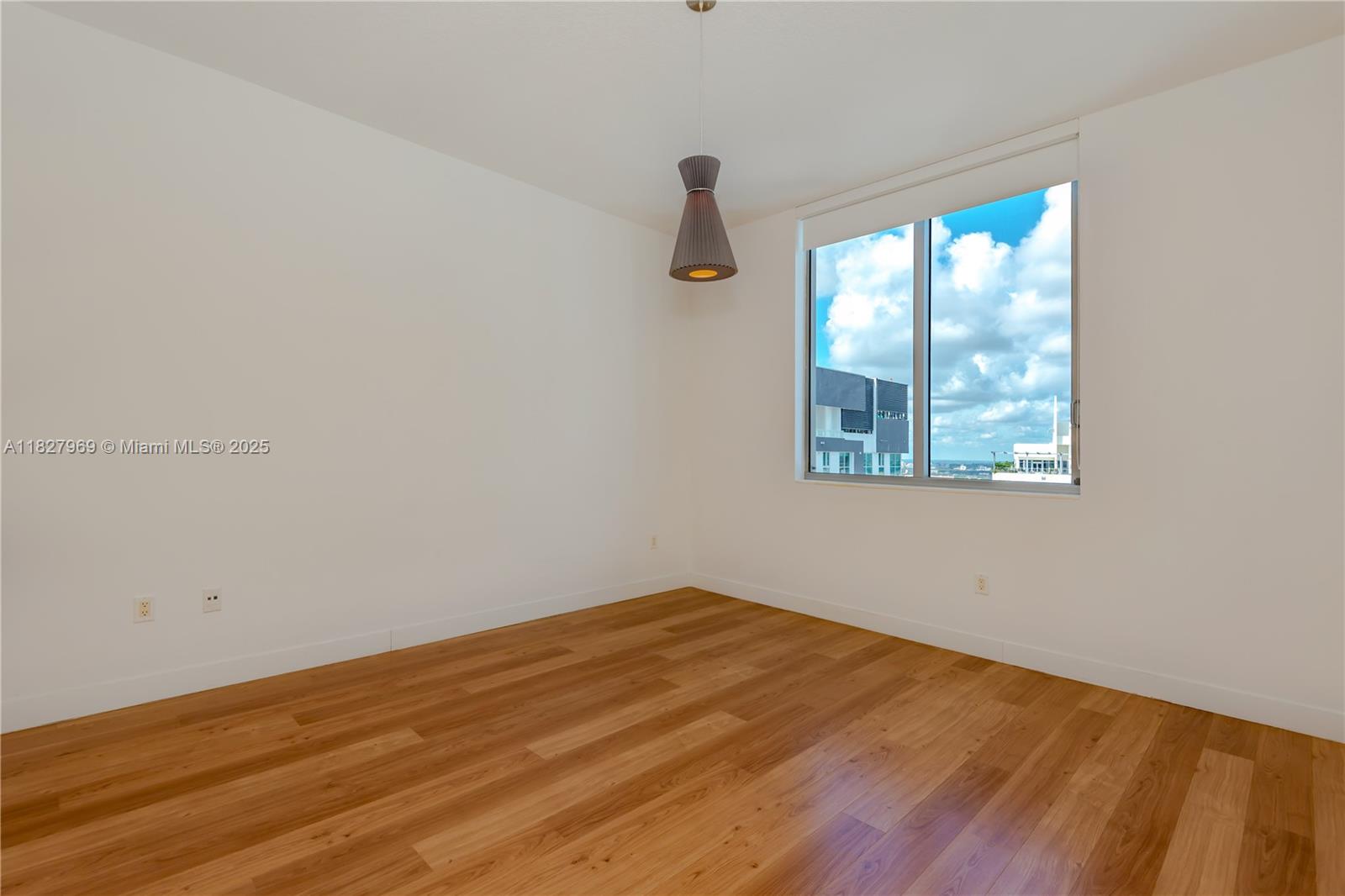 1060 BRICKELL CONDO - Residential Lease