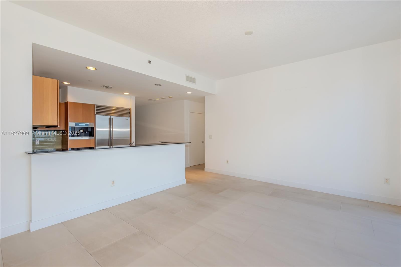 1060 BRICKELL CONDO - Residential Lease