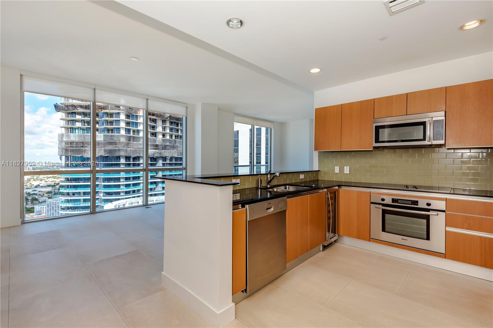 1060 BRICKELL CONDO - Residential Lease