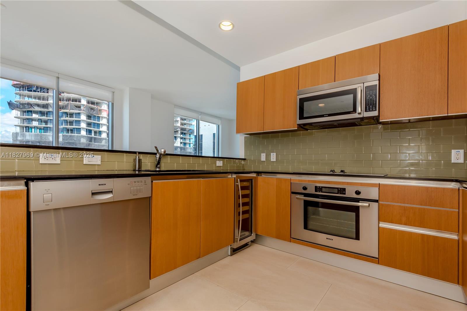 1060 BRICKELL CONDO - Residential Lease