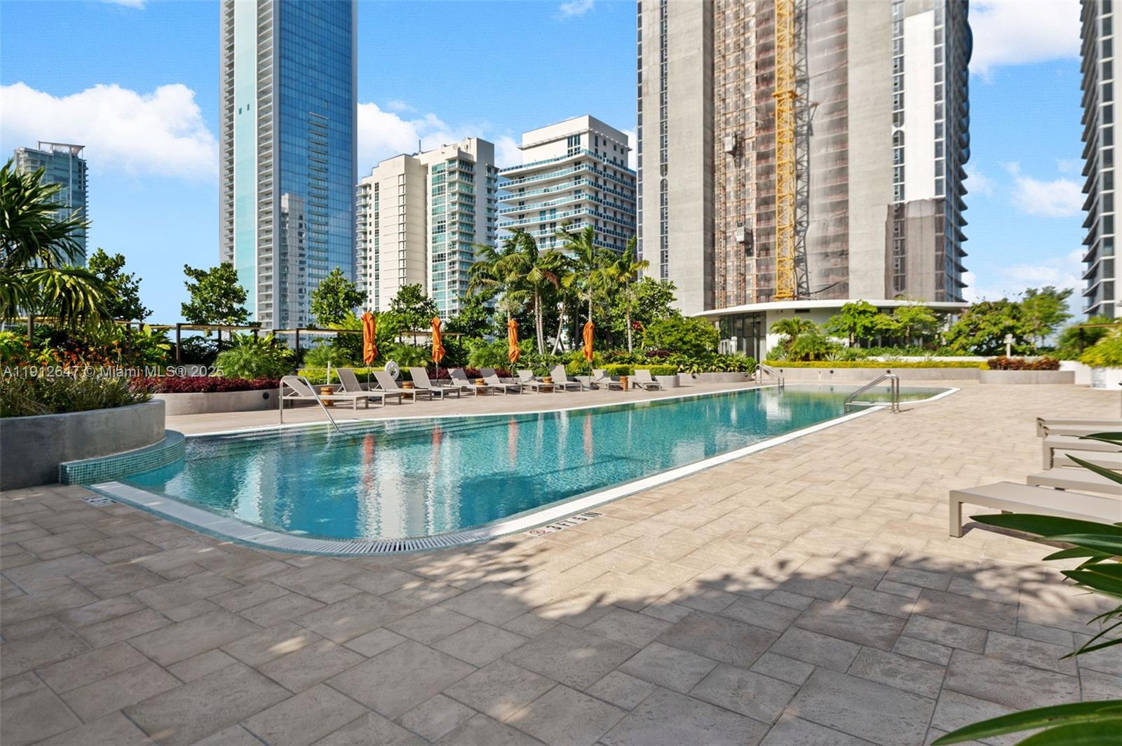 ARIA RESERVE SOUTH - Residential Lease