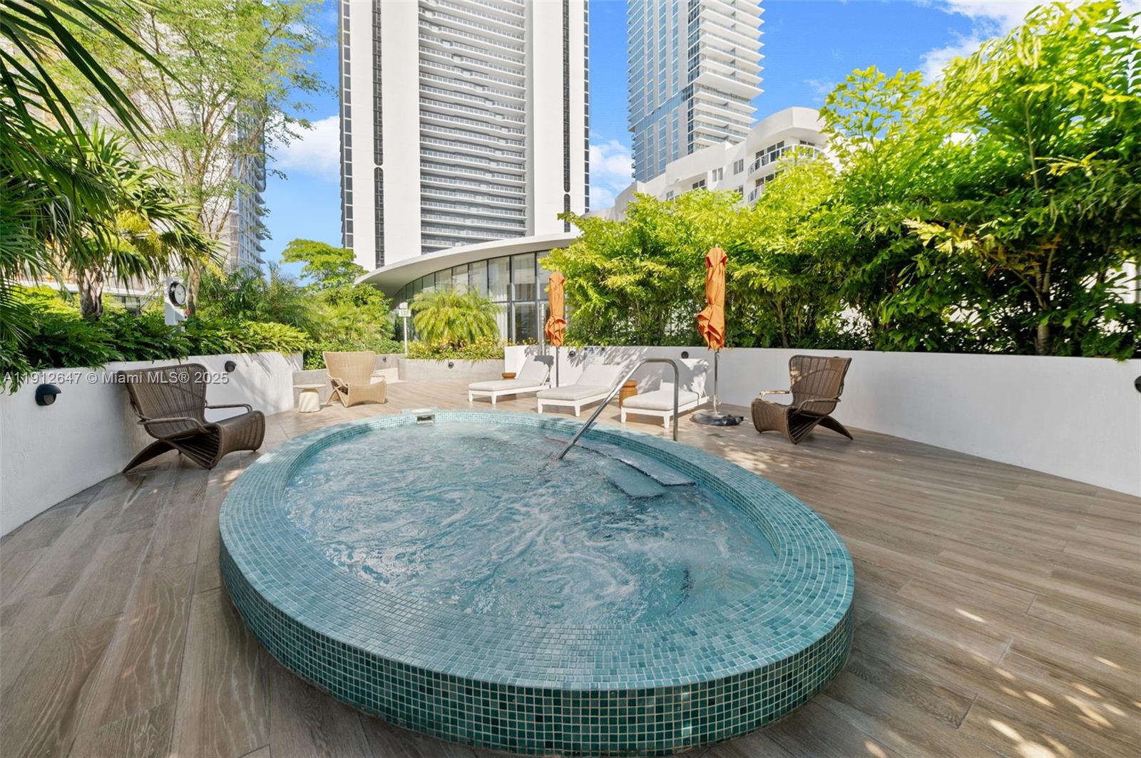 ARIA RESERVE SOUTH - Residential Lease