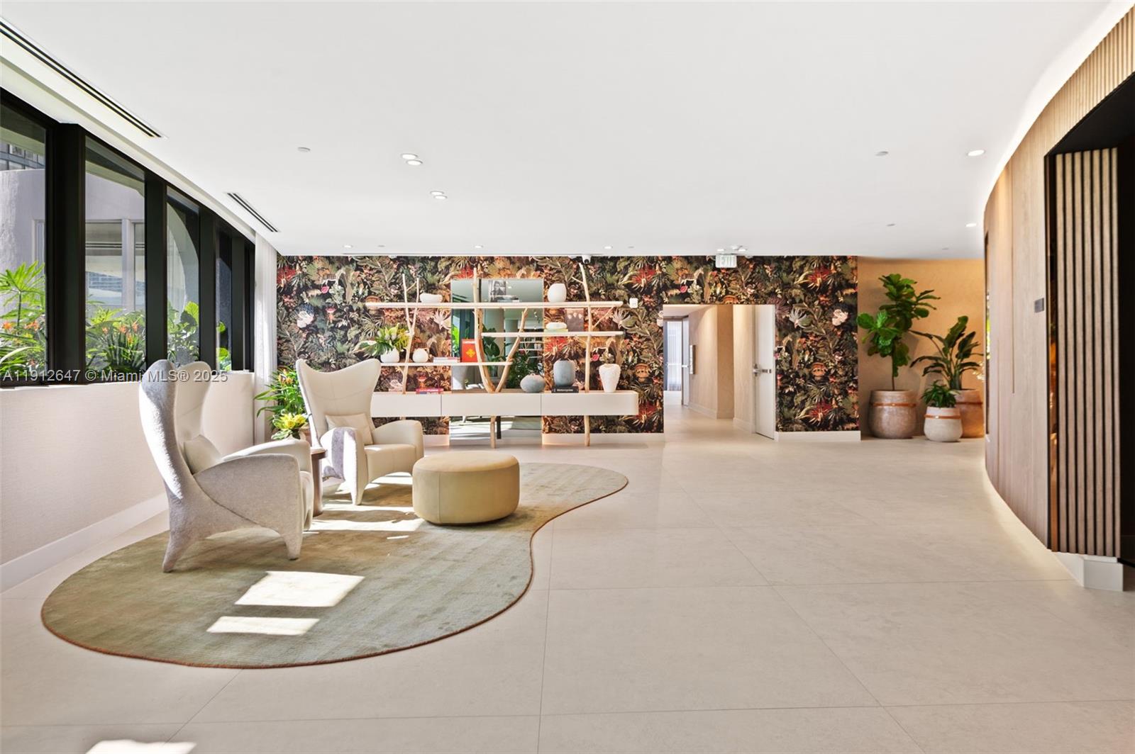 ARIA RESERVE SOUTH - Residential Lease